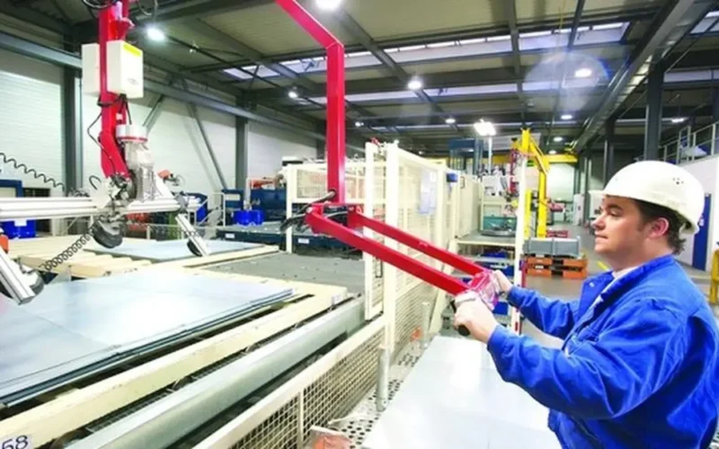 موعد وعدد أيام إجازة عيد الفطر للقطاع الخاص وضوابط التشغيل